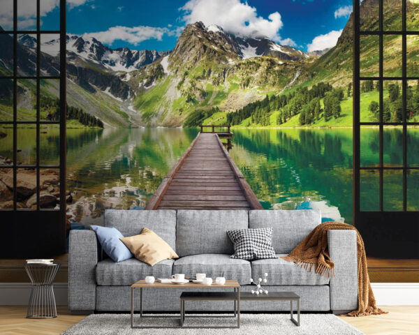 Drewniany dok nad jeziorem z górami w tle Fototapeta Drewniany dok nad jeziorem z górami w tle