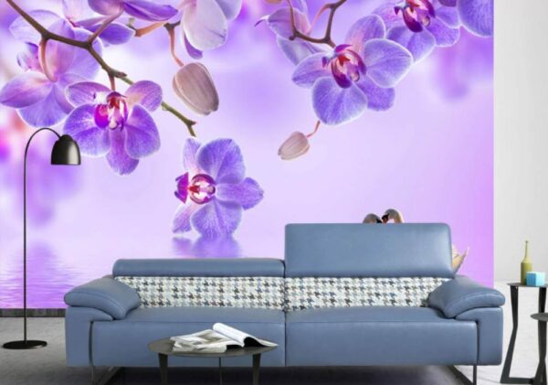 Fototapeta Dwa łabędzie na jeziorze z fioletowymi kwiatami